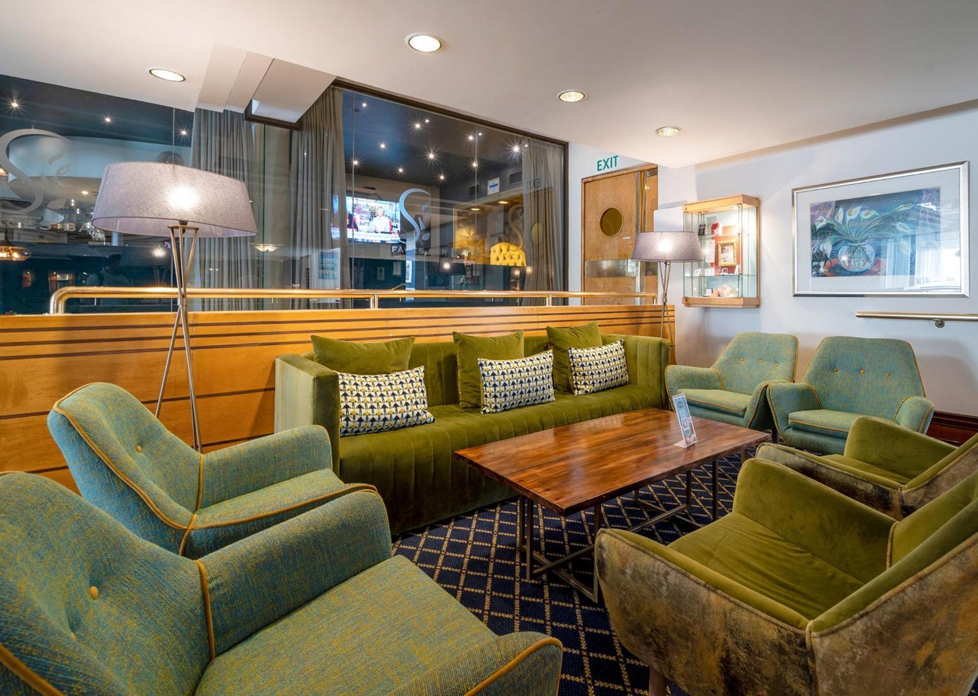 Peninsula All Suite Hotel Cape Town Exterior foto