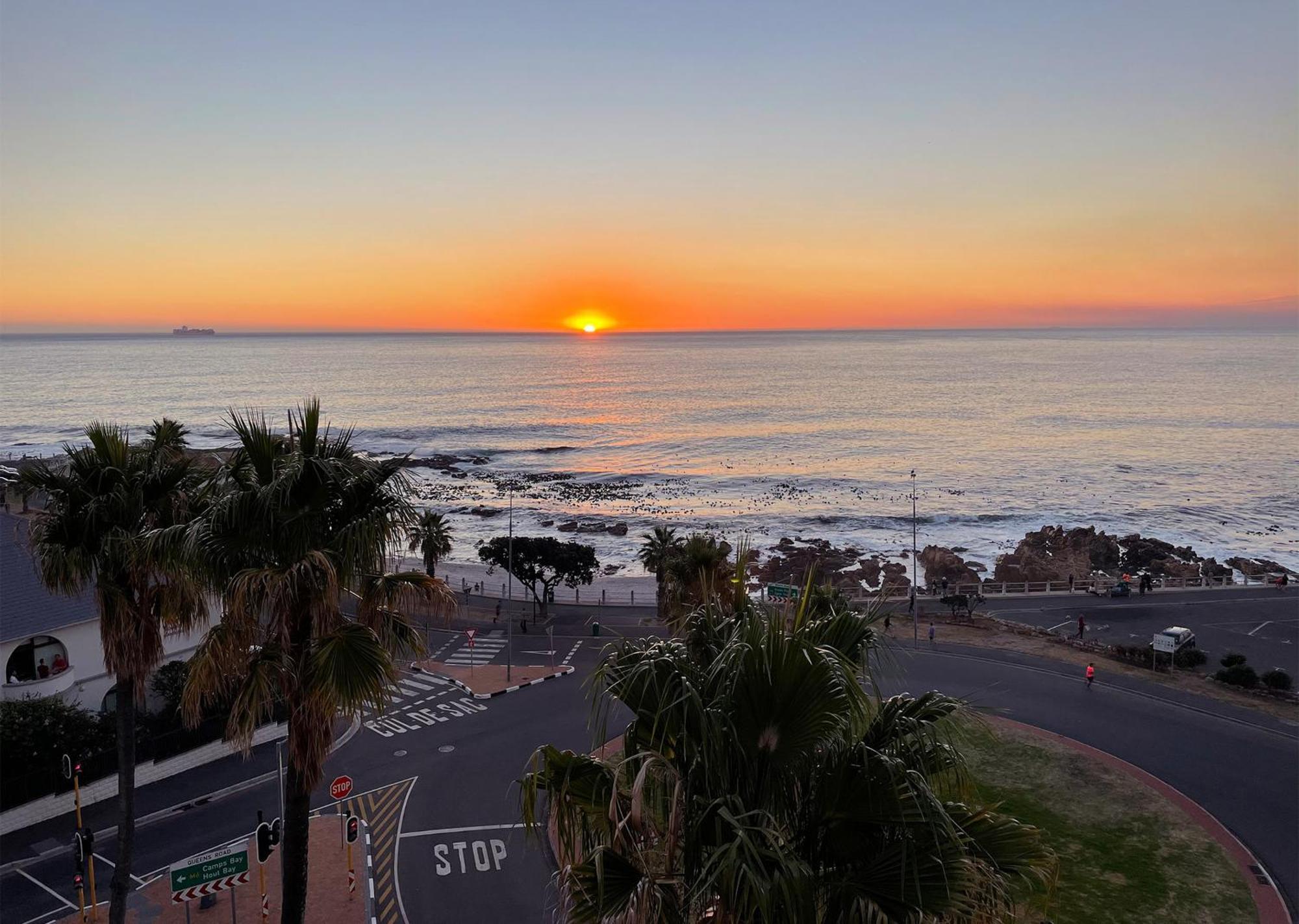 Peninsula All Suite Hotel Cape Town Exterior foto