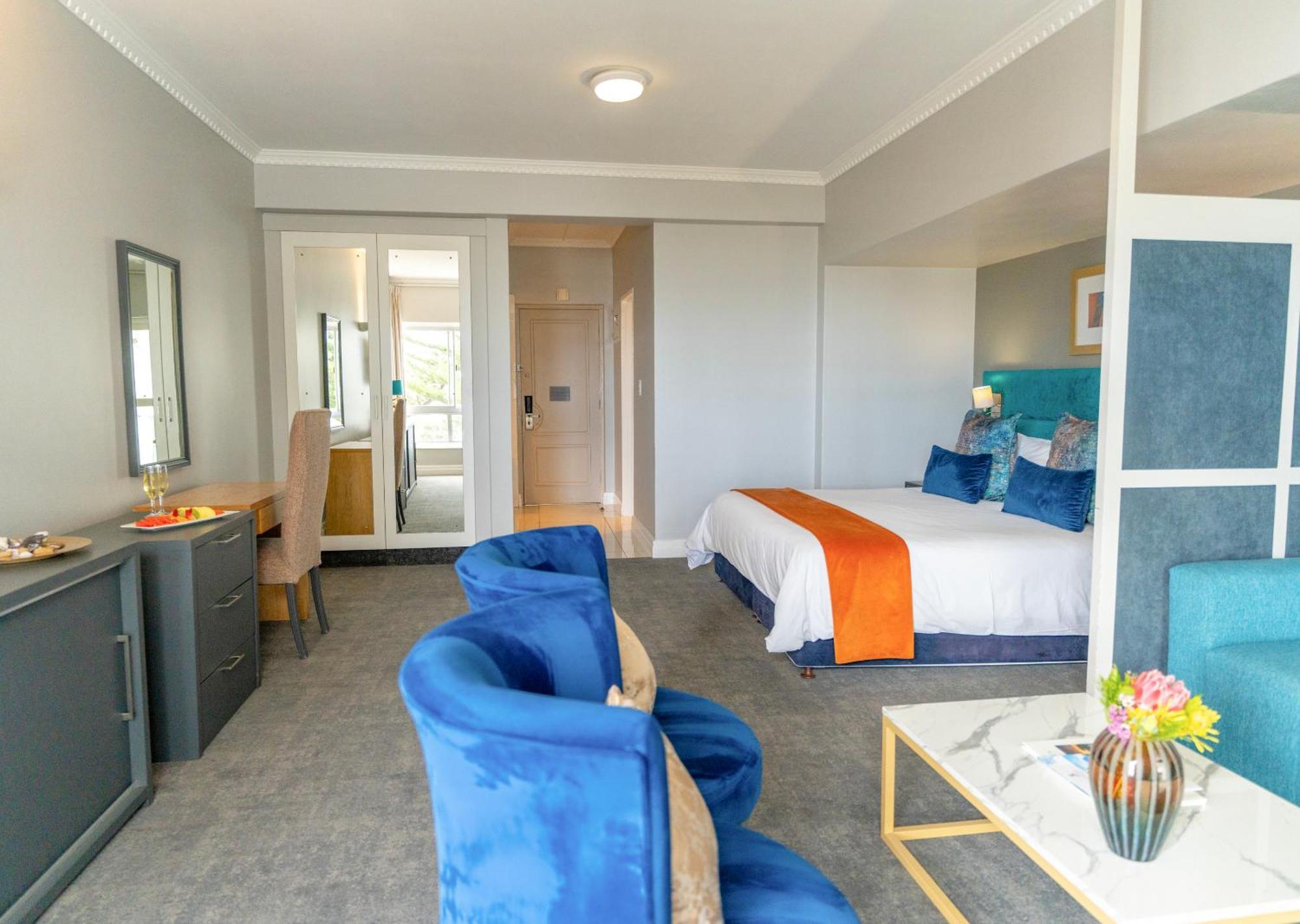 Peninsula All Suite Hotel Cape Town Exterior foto